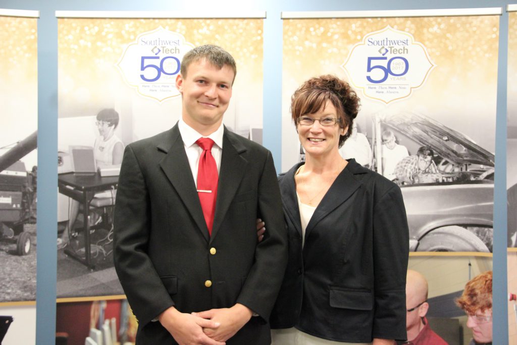 Jeff Alvin and mother, Karen Walls (2005 alum)